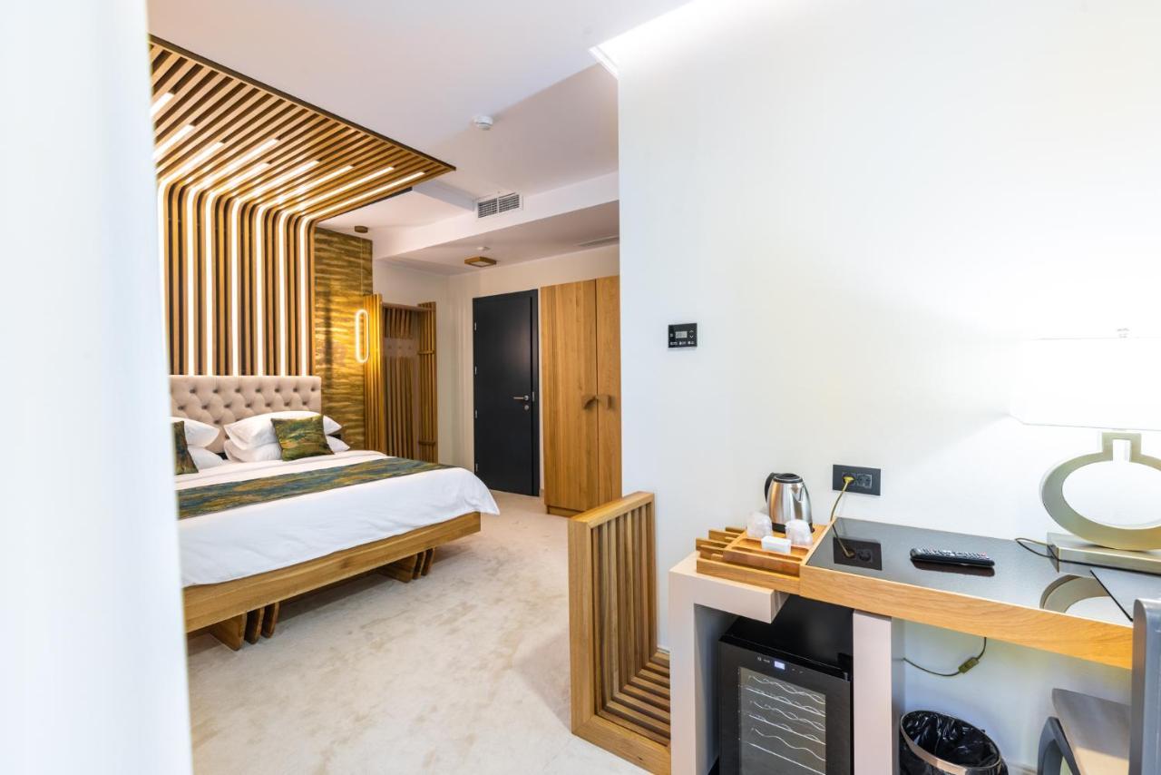 מויסי Hotel Ivascu מראה חיצוני תמונה
